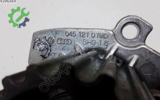 Audi A4 Devirdaim 045121019D çıkma parça