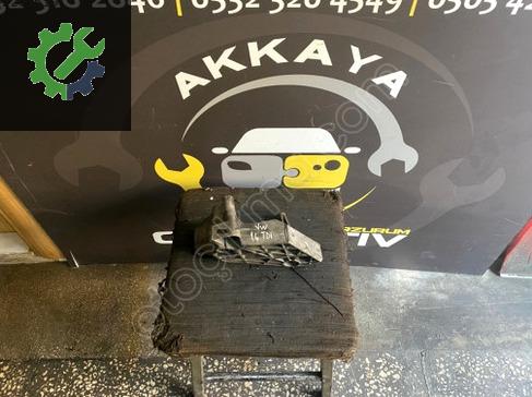 Volkswagen Polo Kulak 045199207 çıkma parça