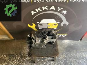 045903143C Golf 4 1.4 TDI – 1.9 TDI Alternatör Braketi Çıkma