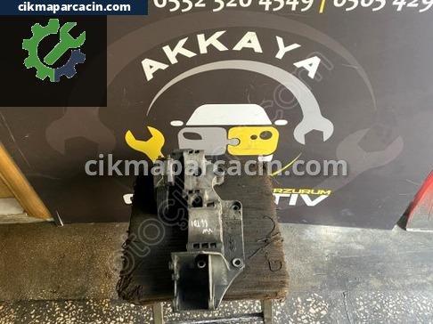 Volkswagen Sharan Motor Braketi çıkma parça