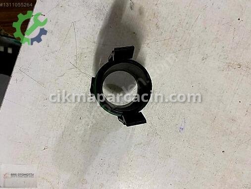 Volkswagen Golf Turbo Borusu 04E145875C çıkma parça
