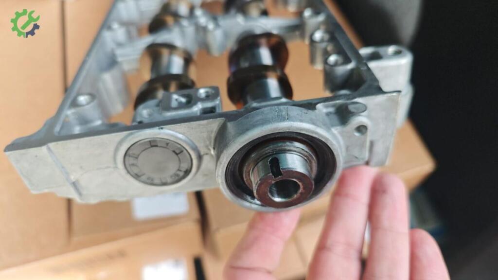 Audi A3 Eksantrik 04L103308C çıkma parça