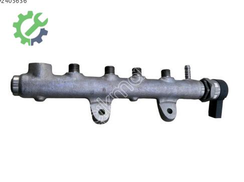 Volkswagen Golf Yakıt Dağıtıcı 04B130093 çıkma parça