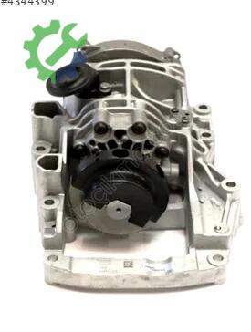 Volkswagen Polo Vakum Pompası 04B145208G çıkma parça