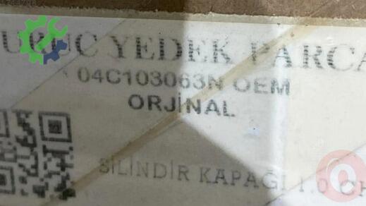 Audi A3 Silindir Kapağı 04C103063N çıkma parça