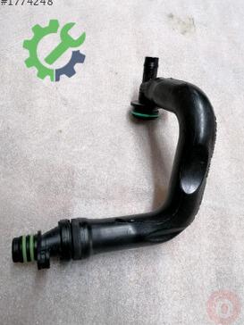 Volkswagen Golf Hava Filtresi Hortumu 04C103474B çıkma parça