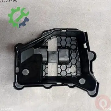 Audi A3 Yağ Kapağı 04C103729 çıkma parça