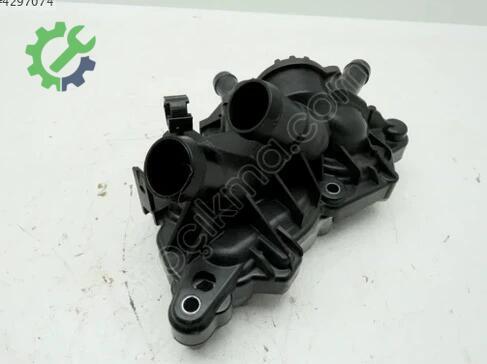 Volkswagen Polo Motor Su Radyatörü 04C121042C çıkma parça