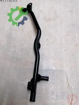 Volkswagen Caddy Intercooler 04C121070B çıkma parça