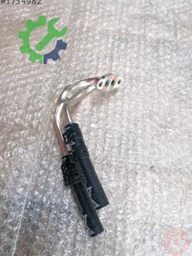 Volkswagen Golf Dolum Boğazı 04C122447B çıkma parça