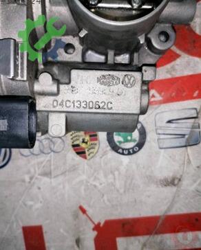 Volkswagen Jetta Gaz Kelebeği 04C133062C çıkma parça