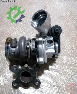 Volkswagen Polo Turbo 04C145703H çıkma parça