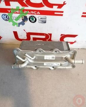 Volkswagen Golf Intercooler 04C145749A çıkma parça
