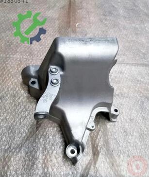 Audi A1 04C199207AG çıkma parça