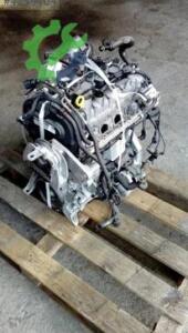 Volkswagen Golf Motor Komple 04E100035G Sökme Çıkma