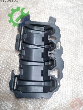 Volkswagen Golf Karter 04E103623D çıkma parça