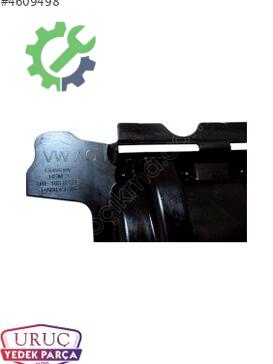 Audi A3 Karter 04E103623E çıkma parça