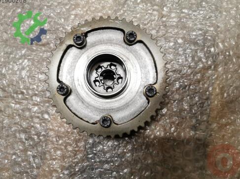 Volkswagen Jetta Eksantrik Mili 04E109088P çıkma parça