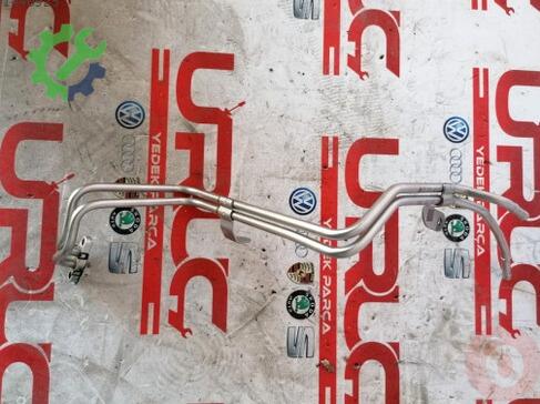 Audi A3 Hava Filtresi Hortumu 04E122157AT çıkma parça