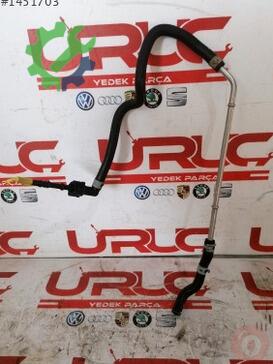 Volkswagen Golf Dolum Boğazı 04E133723F çıkma parça