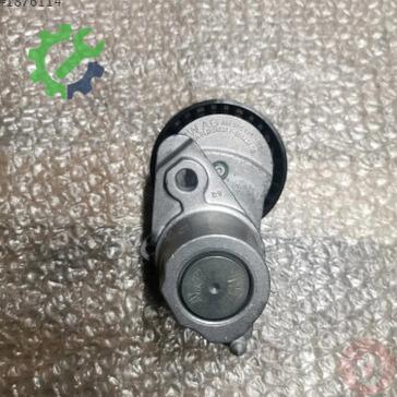 Skoda Fabia Triger Kayışı 04E145299L çıkma parça