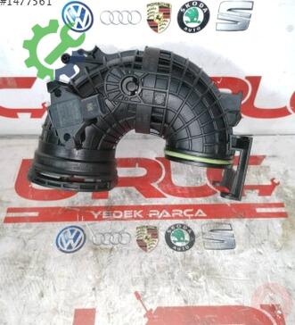 Audi A3 Turbo Hortumu 04E145641 çıkma parça
