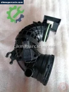 Audi A3 2022 Hava Filtresi Hortumu Çıkma - 04E145641