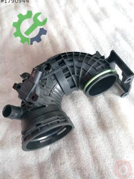 Audi A3 Hava Filtresi Hortumu 04E145641 çıkma parça
