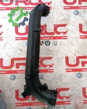 Volkswagen Passat Turbo Hortumu 04E145673P çıkma parça