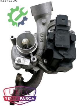 Volkswagen Passat Turbo 04E145713Q çıkma parça