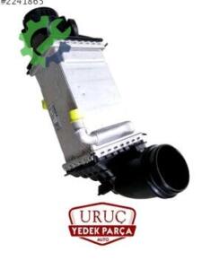 Intercooler Volkswagen Passat 2023 Çıkma 04E145785
