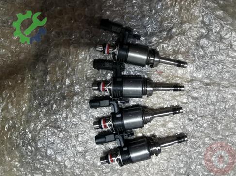 Volkswagen Arteon Enjektör 04E906036G çıkma parça