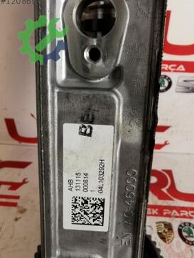 Audi A6 Eksantrik Mili 04L103044M çıkma parça