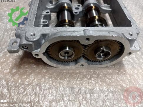 Volkswagen Golf Eksantrik Mili 04L103292F çıkma parça