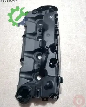 Volkswagen Golf Külbütör Kapağı 04L103469P çıkma parça