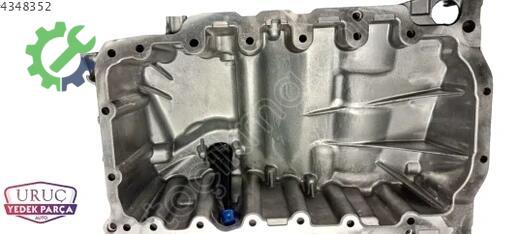 Audi A4 Karter 04L103601P çıkma parça