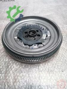 Skoda Superb 2022 Çıkma Volant 04L105266AD