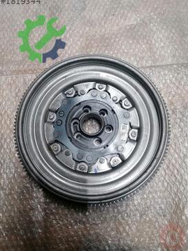 Skoda Superb Volant 04L105266AD çıkma parça