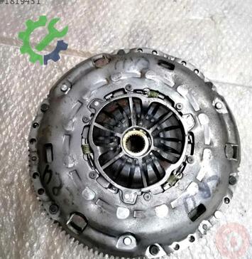Volkswagen Golf Volant 04L105266B çıkma parça