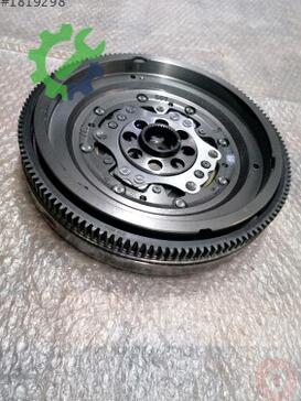 Audi Q3 Volant 04L105266H çıkma parça