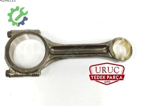 Volkswagen Passat Biyel Kolu 04L105401A çıkma parça