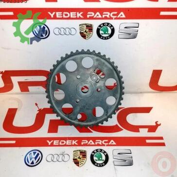 Audi A3 Eksantrik Dişlisi 04L109105 çıkma parça