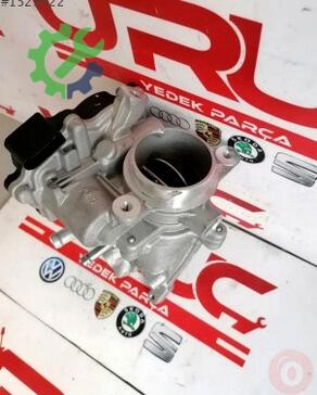 Volkswagen Golf Gaz Kelebeği 04L128059AA çıkma parça