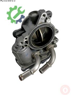 Volkswagen Golf Gaz Kelebeği 04L128063P çıkma parça