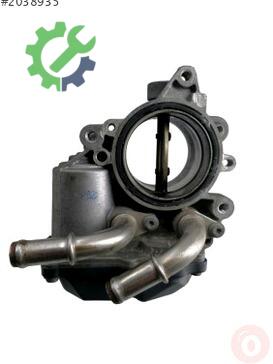 Volkswagen Golf Gaz Kelebeği 04L128063P çıkma parça