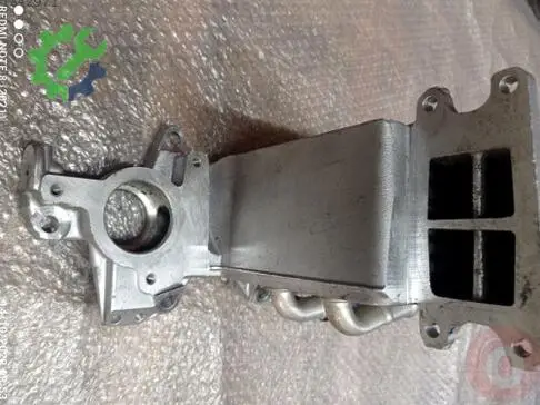 Volkswagen Jetta Emme Manifoldu 04L129766AQ çıkma parça