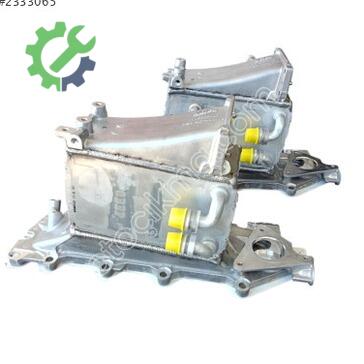 Audi A4 Emme Manifoldu 04L129711T çıkma parça