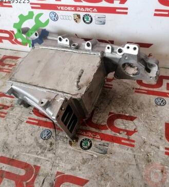Audi A4 Emme Manifoldu 04L129766AD çıkma parça