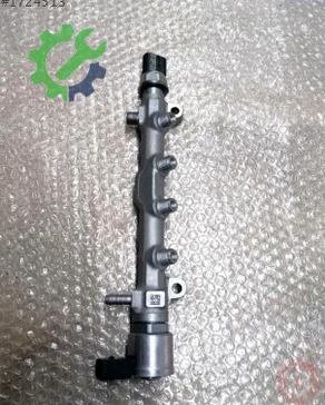 Volkswagen Passat Dolum Boğazı 04L130089G çıkma parça