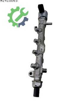 Volkswagen Golf Yakıt Dağıtıcı 04L130089G çıkma parça